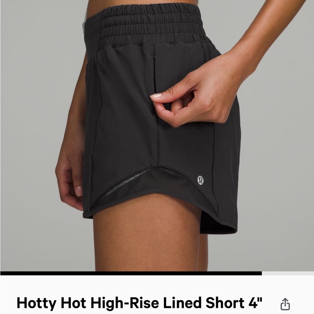 Lululemon High Rise 4 inch Hotty Hot Shorts in Black, Size 8
